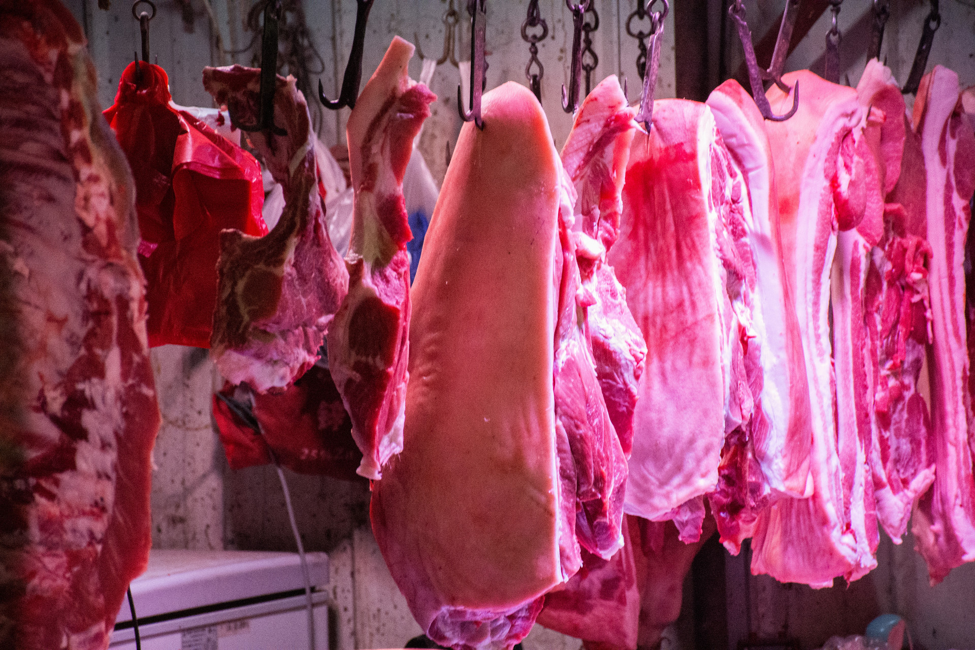 1667785612225439.jpg 摄图网_501131923_banner_菜市场采购新春食材(企业商用).jpg